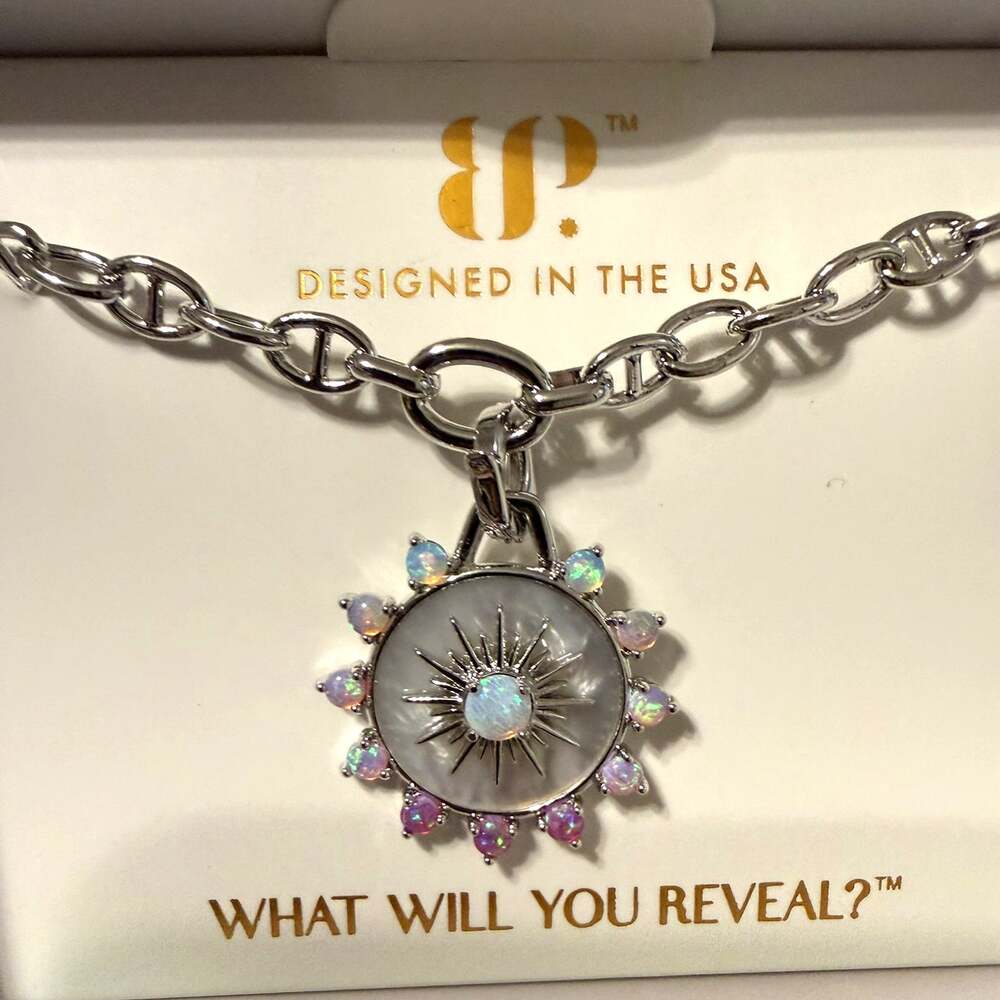 Bomb Party Born to Lead Starburst Pendant Statement Necklace NK82573